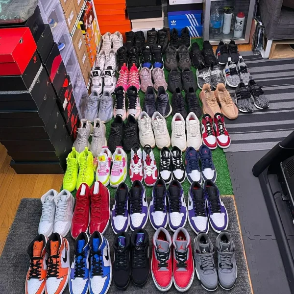 Authentic Nike Shoes Liquidation - Image 2