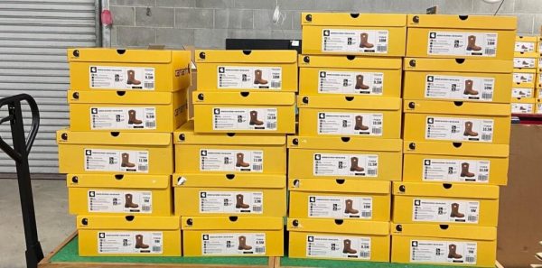 Carhartt boots pallet