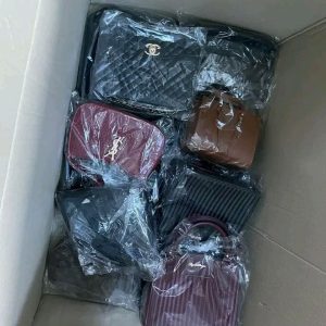 Female Handbags Pallets