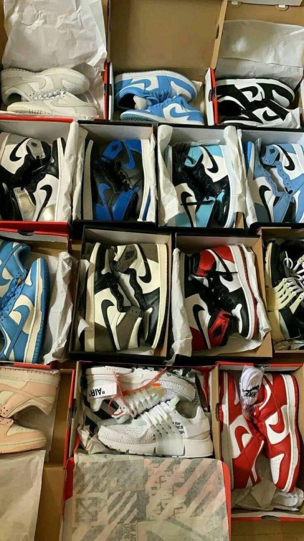 Authentic Shoes Pallets Available