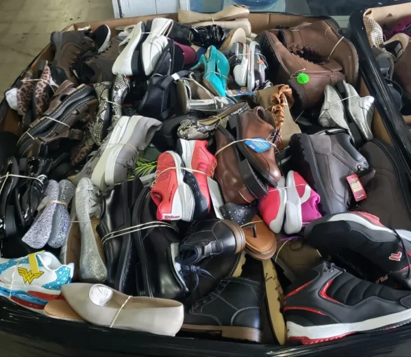 Trainer Shoes Pallets - Image 2
