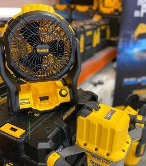 Dewalt Tools Pallets - Image 3