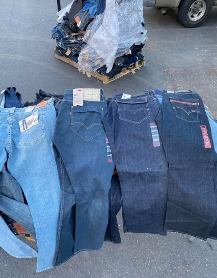 Levi Jeans 90s Pallets - Image 3