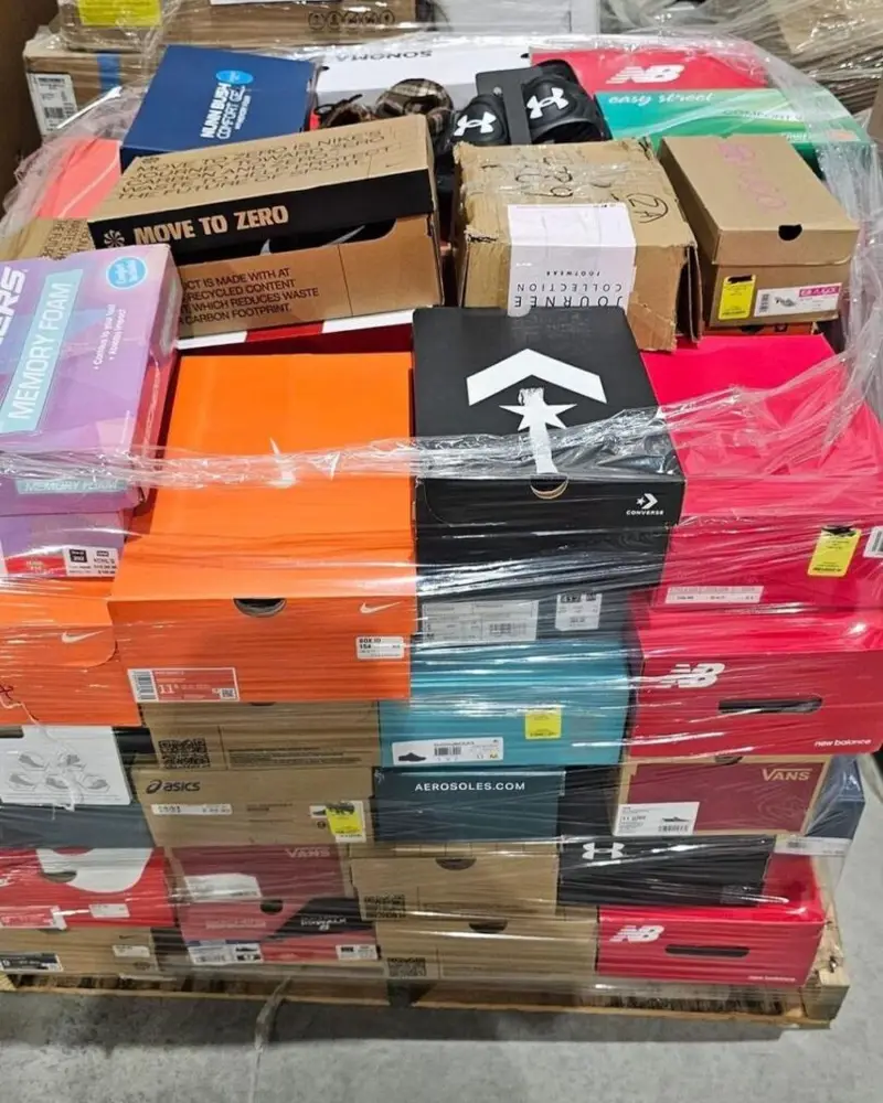 Mixed Shoes Liquidation Pallets - Image 10