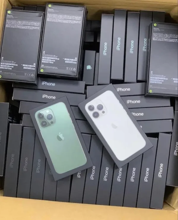 iPhone Pallets for Sale - Image 4