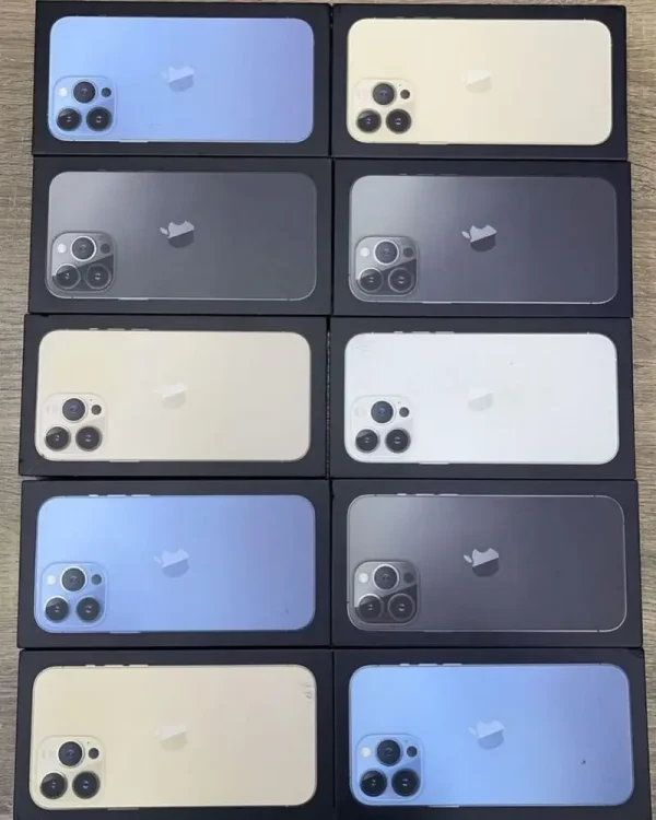iPhone Pallets for Sale - Image 13