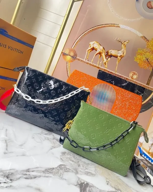 Luxury Handbag Pallets - Image 4