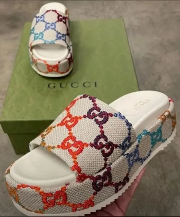 Gucci Slides Pallets - Image 9
