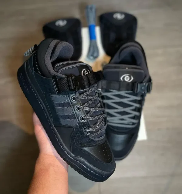 Adidas Shoes Pallets - Image 2