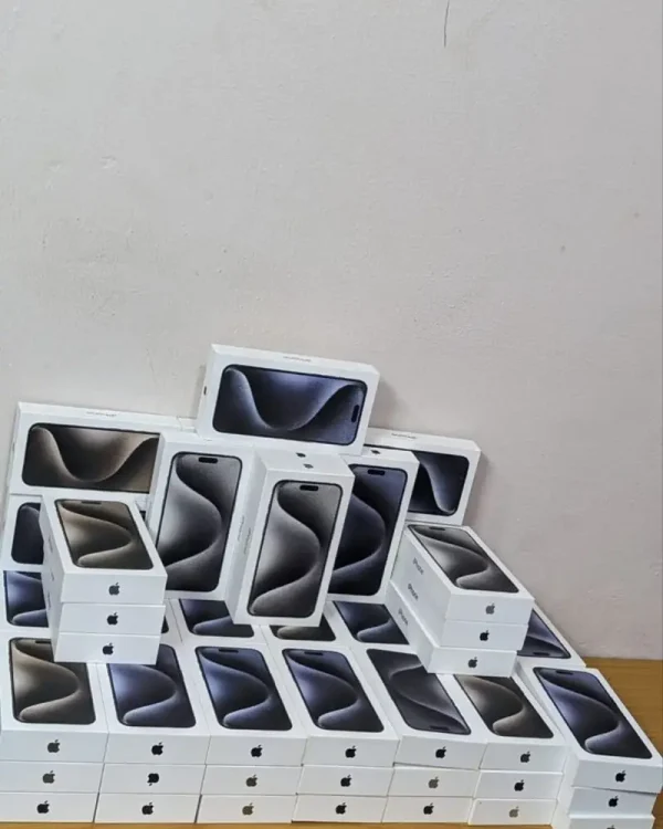 iPhone Pallets for Sale - Image 17